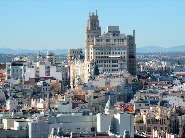 Descubre cada una de las líneas de ayudas y plazos de solicitud del Plan Cambia 360 del Ayuntamiento de Madrid